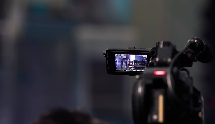 万山区产品视频拍摄制作：揭秘如何打造令人印象深刻的商业宣传片